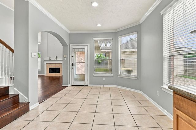 2122 Fortuna Bella Drive, Pearland, TX 77581
