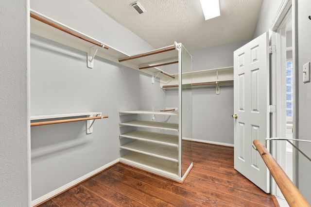 2122 Fortuna Bella Drive, Pearland, TX 77581