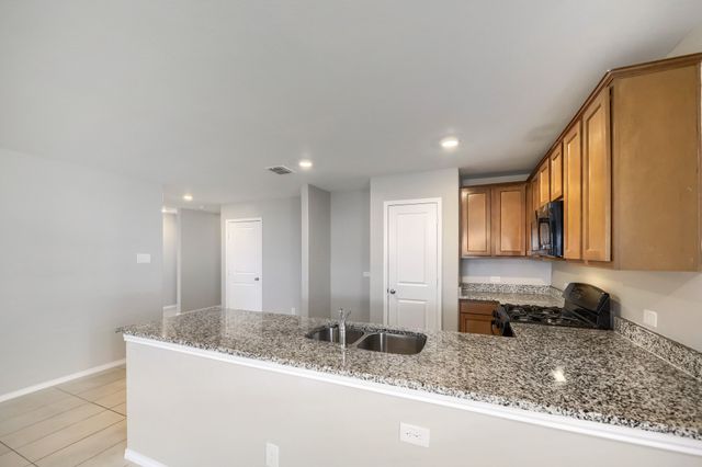 4052 Dublin Ridge Drive, Fort Worth, TX 76036