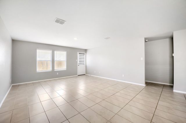 4052 Dublin Ridge Drive, Fort Worth, TX 76036