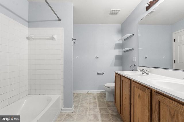 303 ST THOMAS, Egg Harbor Township, NJ 08234