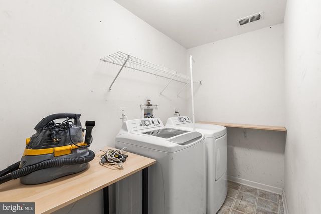 303 ST THOMAS, Egg Harbor Township, NJ 08234