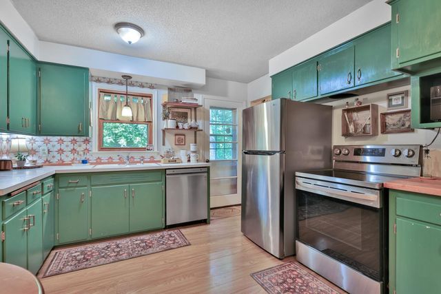 4740 Church Lane, Hopkins, MN 55343