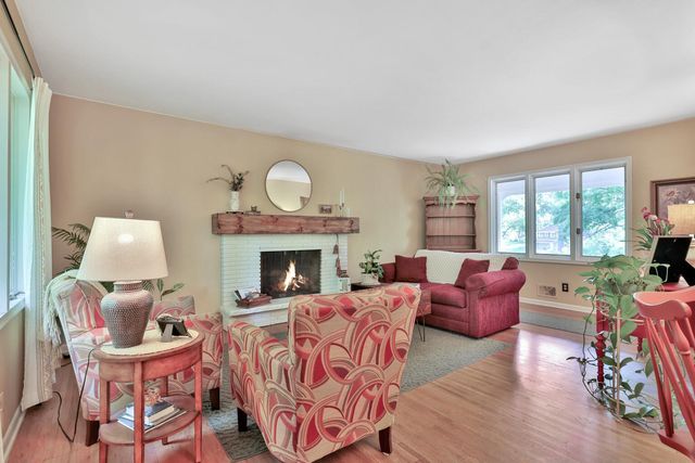 4740 Church Lane, Hopkins, MN 55343