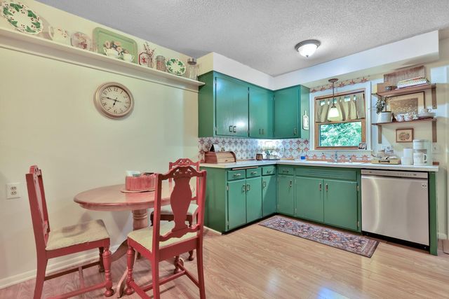 4740 Church Lane, Hopkins, MN 55343