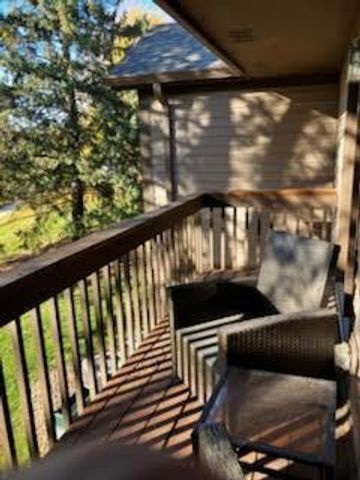 10754 Toledo Court, Bloomington, MN 55437