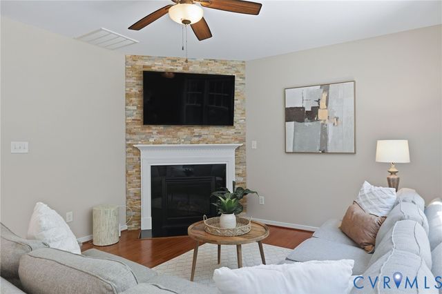 7407 Vicenzo Dr, Moseley, VA 23120