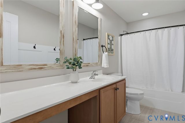 7407 Vicenzo Dr, Moseley, VA 23120