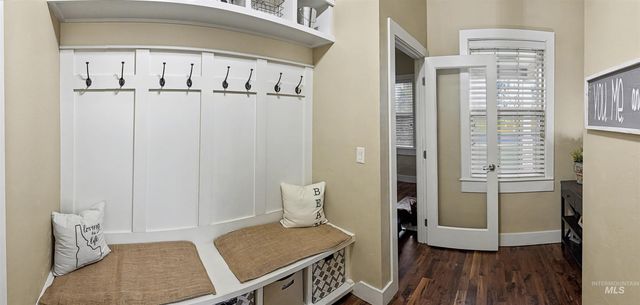 2425 S Chipper Way, Eagle, ID 83616