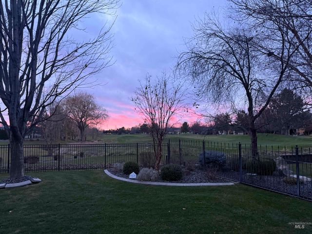 2425 S Chipper Way, Eagle, ID 83616