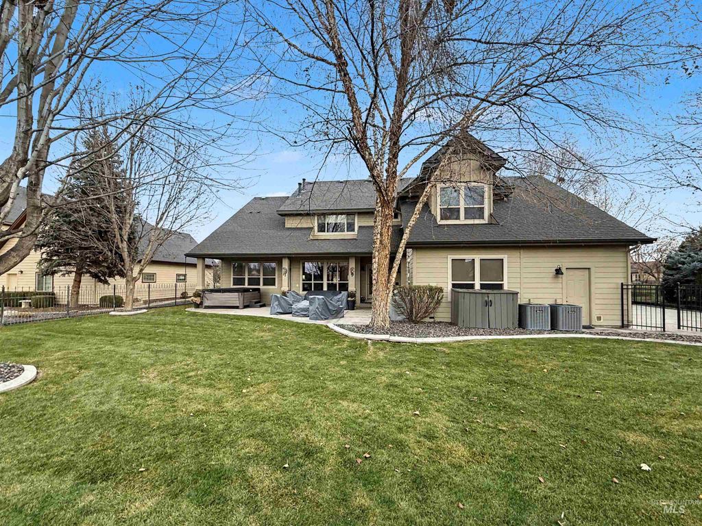 2425 S Chipper Way, Eagle, ID 83616 photo 4