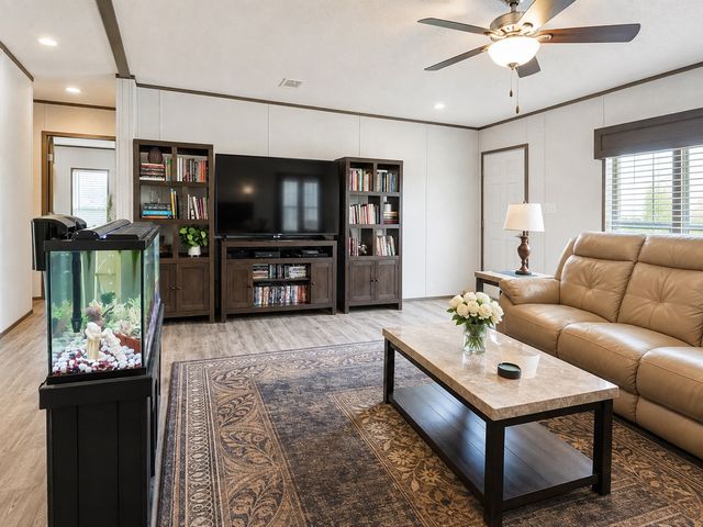 120 Shady Grove Drive, Sanger, TX 76266