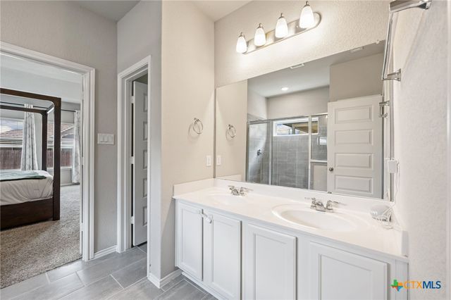 1044 Slight Street, New Braunfels, TX 78130
