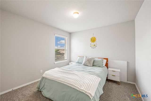 1044 Slight Street, New Braunfels, TX 78130