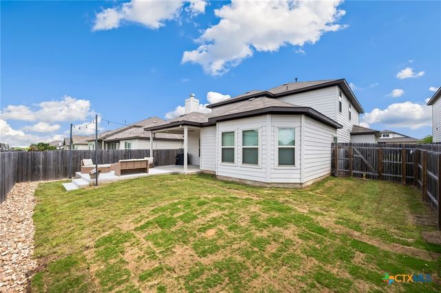 1044 Slight Street, New Braunfels, TX 78130