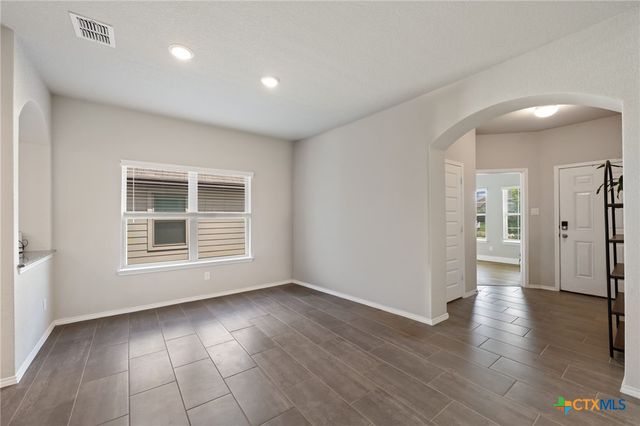 1044 Slight Street, New Braunfels, TX 78130