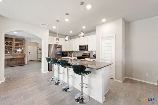 1044 Slight Street, New Braunfels, TX 78130