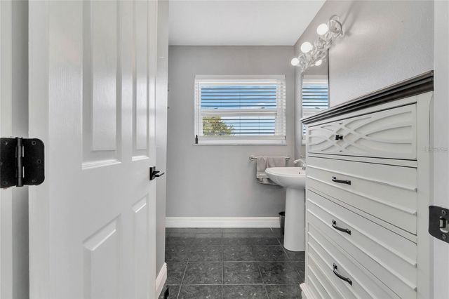 16131 JOHNS LAKE ROAD, Clermont, FL 34711