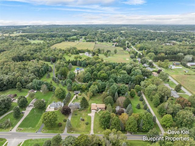 6879 Ivanrest Avenue, Byron Center, MI 49315