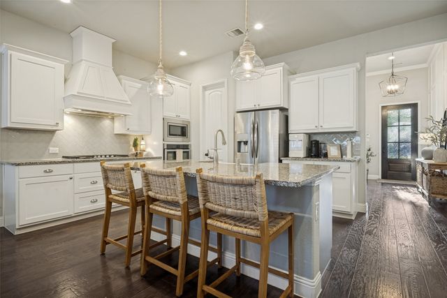 9004 Washington Lane, Argyle, TX 76226