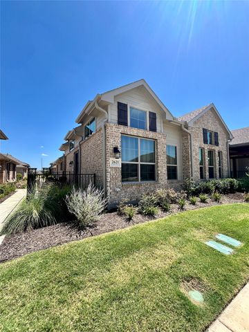 2621 Chablis Drive, Grand Prairie, TX 75054