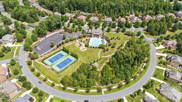 13056 Long Common Parkway, Huntersville, NC 28078