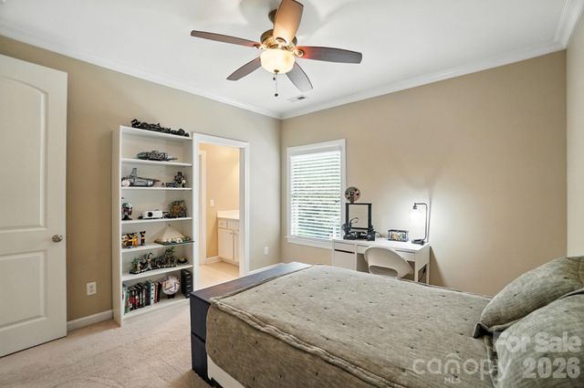 13056 Long Common Parkway, Huntersville, NC 28078