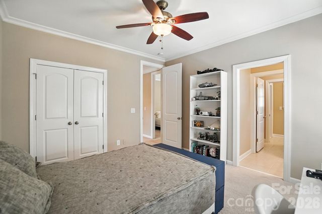 13056 Long Common Parkway, Huntersville, NC 28078