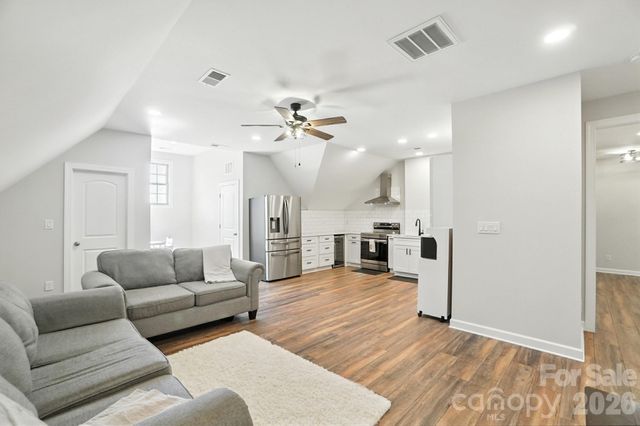 13056 Long Common Parkway, Huntersville, NC 28078