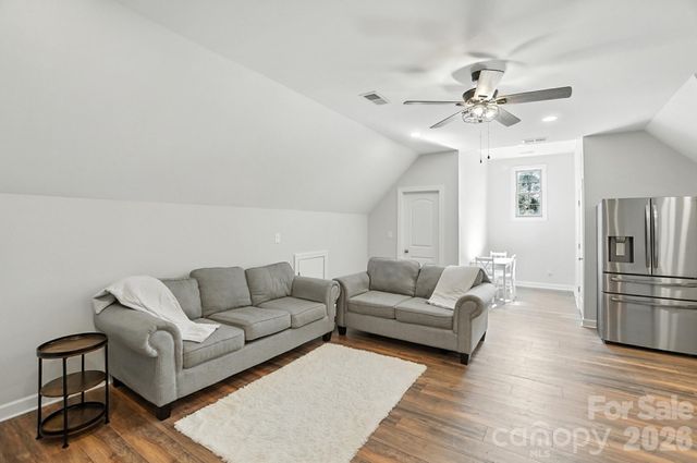 13056 Long Common Parkway, Huntersville, NC 28078