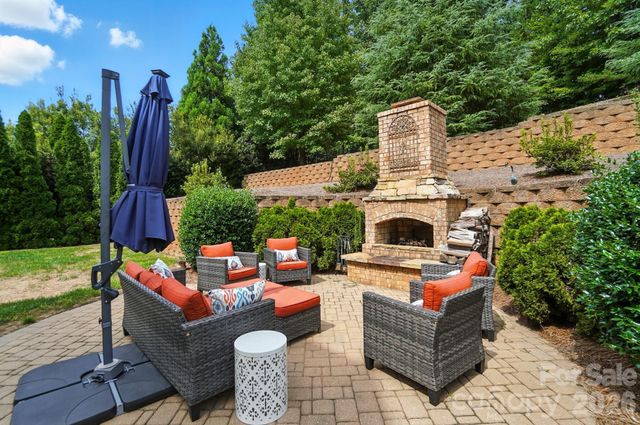 13056 Long Common Parkway, Huntersville, NC 28078