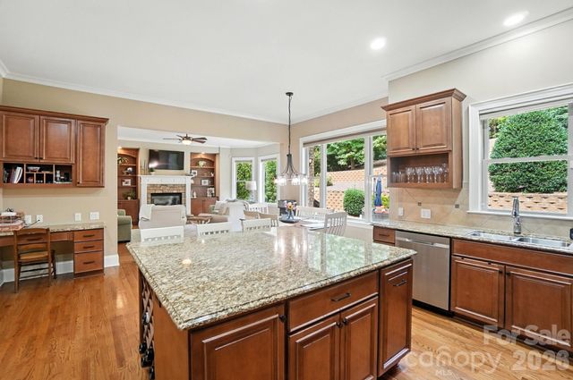 13056 Long Common Parkway, Huntersville, NC 28078