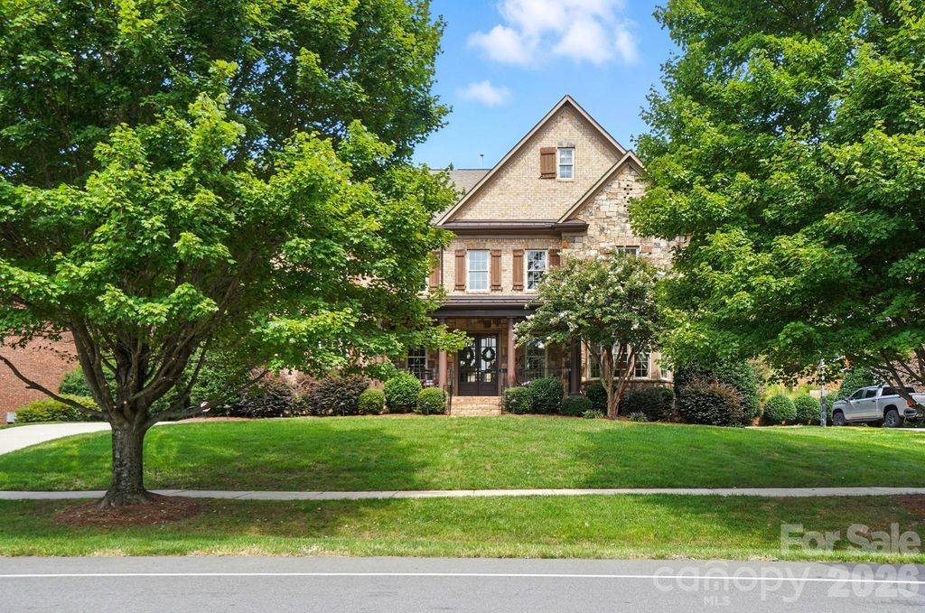 13056 Long Common Parkway, Huntersville, NC 28078