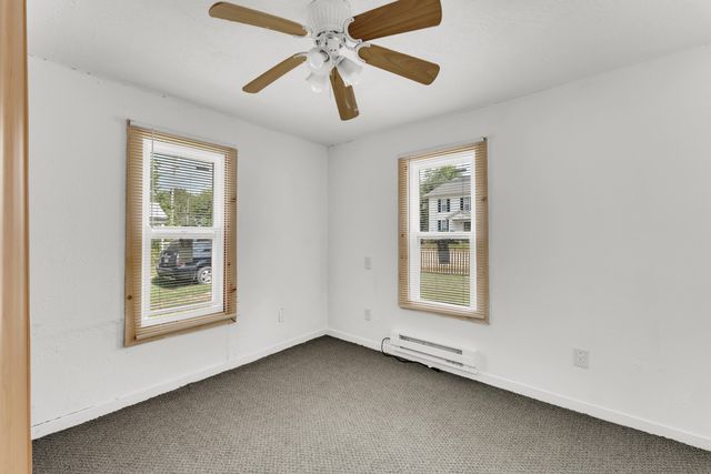 607 N Locust Street, Buffalo, MO 65622