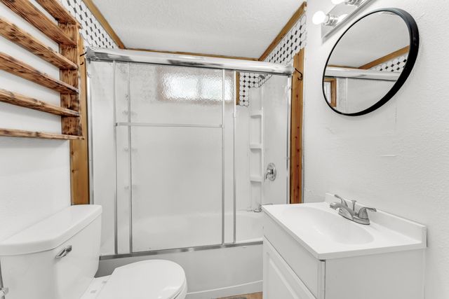 607 N Locust Street, Buffalo, MO 65622