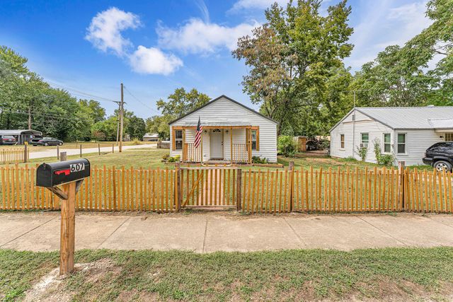 607 N Locust Street, Buffalo, MO 65622