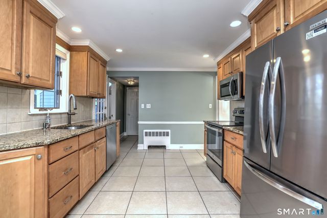 16 Killian Avenue, Trumbull, CT 06611