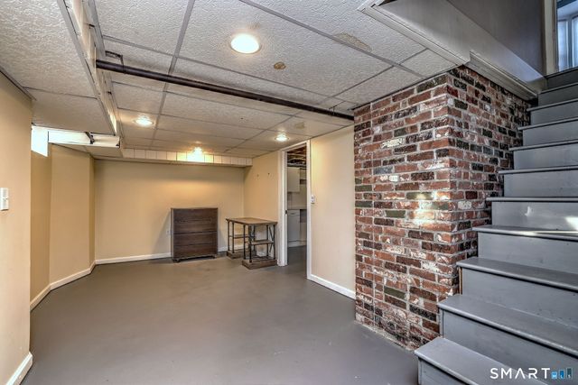 16 Killian Avenue, Trumbull, CT 06611