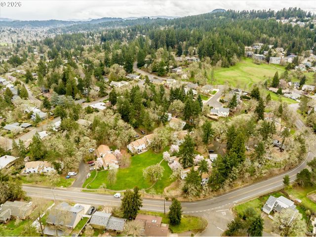 2145 HAWKINS Ln, Eugene, OR 97405