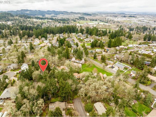 2145 HAWKINS Ln, Eugene, OR 97405