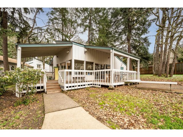 2145 HAWKINS Ln, Eugene, OR 97405