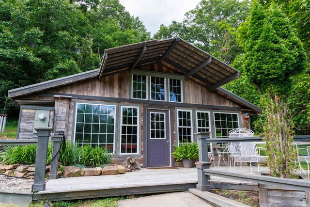 506 S Spring Street, French Lick, IN 47432