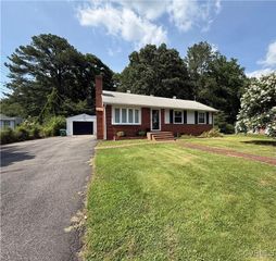 2412 Omega Rd, Henrico, VA 23228