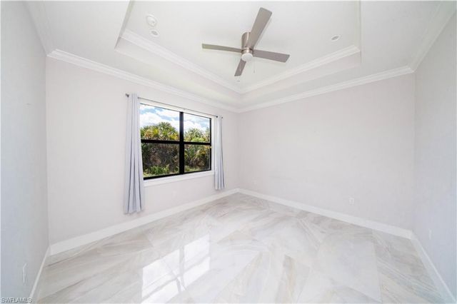 808 37th AVE NW, Naples, FL 34120