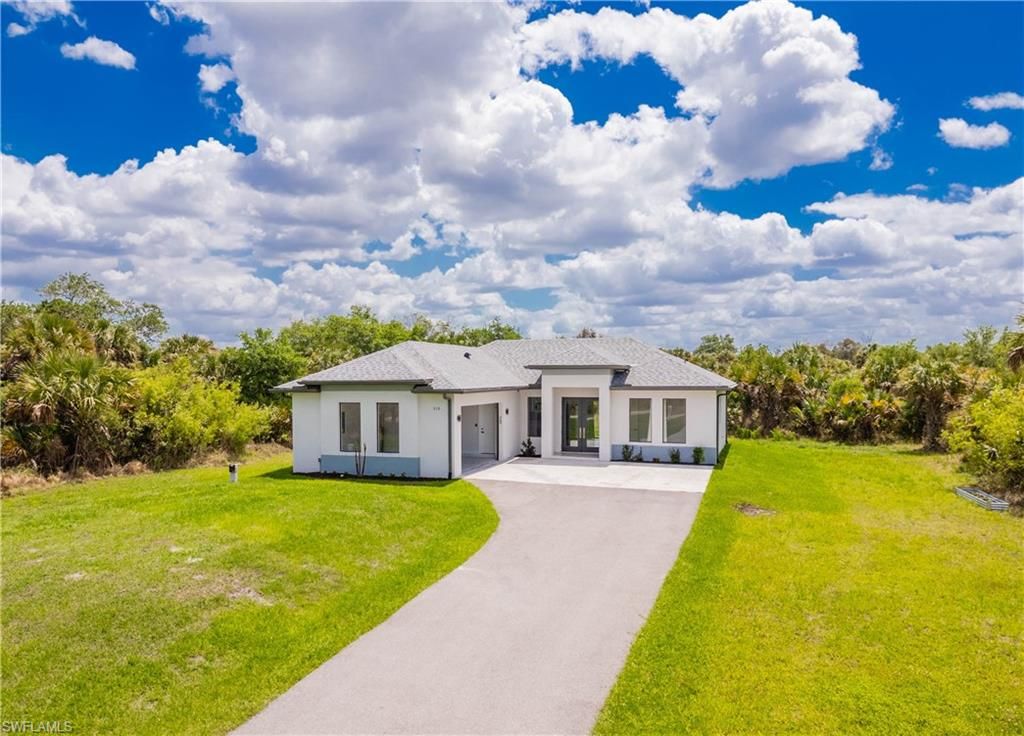 808 37th AVE NW, NAPLES, FL 34120 — photo 4