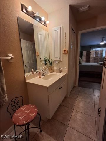 1209 Diplomat PKWY E 1, Cape Coral, FL 33909