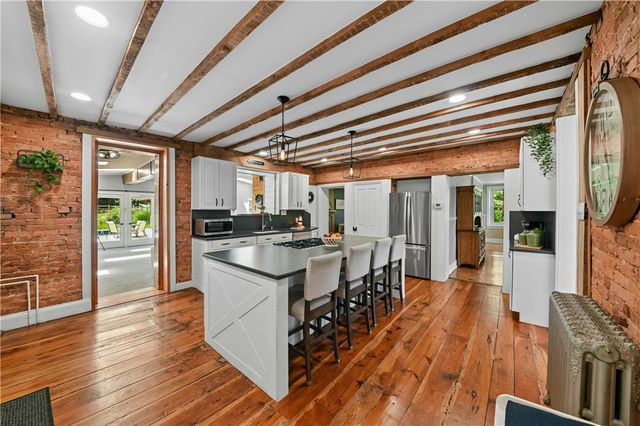 222 Bastian Lane, Upper Macungie Twp, PA 18104