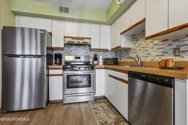 1418 Boulevard 6, Seaside Heights, NJ 08751