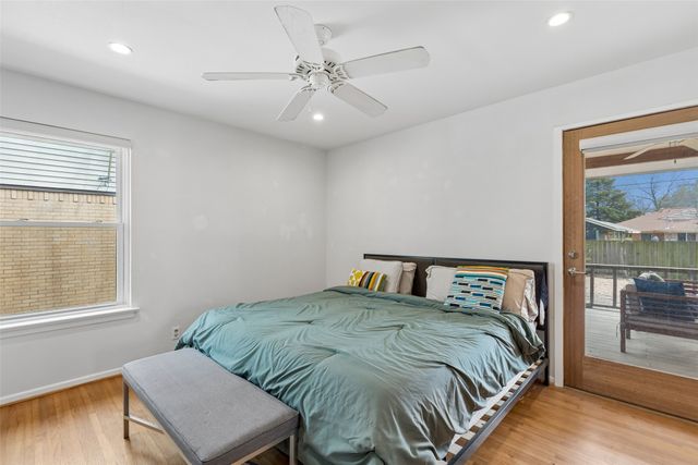 3002 San Medina Avenue, Dallas, TX 75228