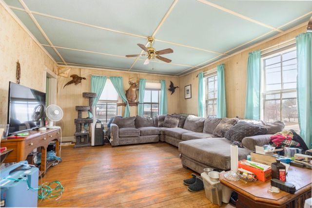 2 Depot Street, Pittsfield, NH 03263